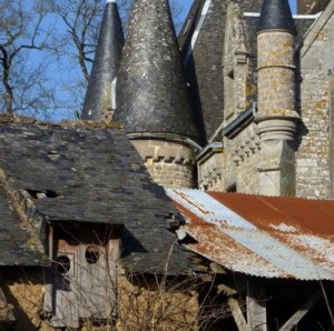 Combourg is full of ancient buildings, as is most of Brittany and France