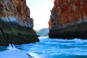 Left click on the picture and you can get a clearer look at the tide marks on the cliffs